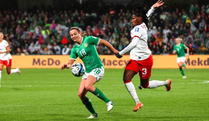 2023 FIFA Women s World Cup Group B, Perth Rectangular Stadium, Perth, Australia 26 7 2023 Canada vs Republic of Ireland WNT Ireland™s Kyra Carusa with Kadeisha Buchanan of Canada Kyra Carusa with Kadeisha Buchanan 26 7 2023  Copyright: x INPHO RyanxByrnex IMGL3202