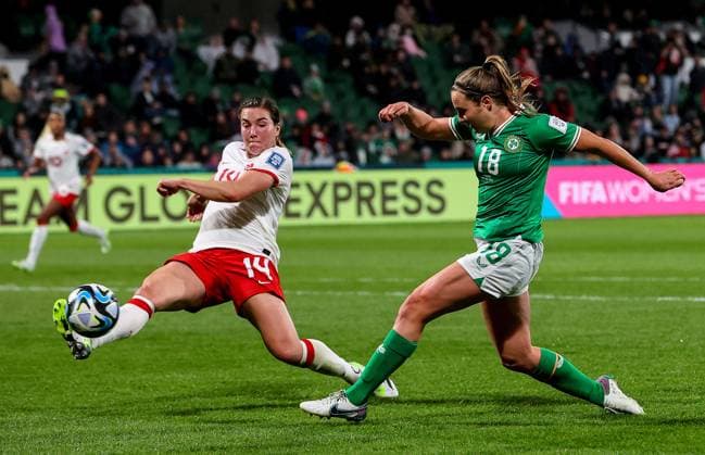 2023 FIFA Women s World Cup Group B, Perth Rectangular Stadium, Perth, Australia 26 7 2023 Canada vs Republic of Ireland WNT Ireland™s Kyra Carusa shoots at goal despite Vanessa Gilles of Canada Kyra Carusa shoots at goal despite Vanessa Gilles 26 7 2023  Copyright: x INPHO RyanxByrnex IMGL3227