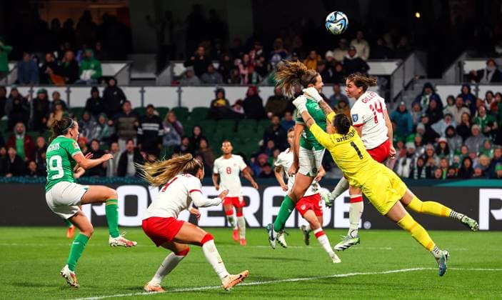 2023 FIFA Women s World Cup Group B, Perth Rectangular Stadium, Perth, Australia 26 7 2023 Canada vs Republic of Ireland WNT Ireland™s™ Kyra Carusa with Canada goalkeeper Kailen Sheridan and Vanessa Gilles Kyra Carusa with Kailen Sheridan and Vanessa Gilles 26 7 2023  Copyright: x INPHO RyanxByrnex IMGL3538