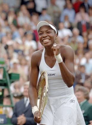 Tennis File Pictures US tennis player Venus Williams defeats US player Lindsay Davenport, 4-6, 7-6, 9-7, at the Wimbledon Tennis Tournament finale, in London, UK, July 2, 2005. Photo by Corinne Dubreuil CAMELEON ABACAPRESS.COM London  Copyright: xDubreuilxCorinne ABACAx 80533_01 DubreuilxCorinne ABACAx 80533_01