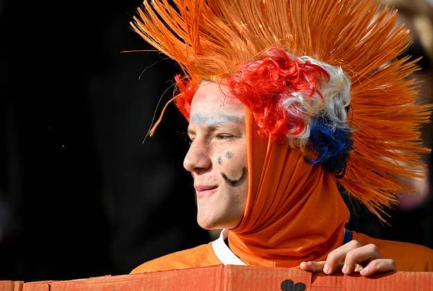 (230727) -- WELLINGTON, July 27, 2023 -- A fan of the Netherlands is seen before the group E match between the United States and the Netherlands at the FIFA Women s World Cup Australia & New Zealand 2023 in Wellington, New Zealand, July 27, 2023. ) (SP)NEW ZEALAND-WELLINGTON-2023 FIFA WOMEN S WORLD CUP-USA VS NED GuoxLei 