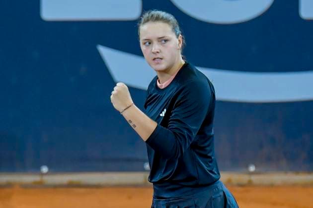 Jule Niemeier GER clenches fist 27 07 2023 Tennis Hamburg European Open 2023, , Tennisstadion am Rothenbaum, Hamburg, HH Germany Copyright: xpepphotox xPeterxEppingerx pep00321, pep_20230727_hm