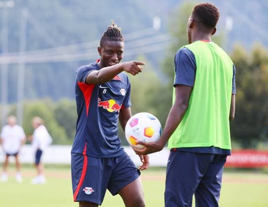 RB Leipzig Italy training camp Bruneck, 27 07 2023, Sportpark Reiperting Reischach, Football, RB Leipzig GER Bundesliga training camp in South Tyrol Italy , In picture v l Amadou Haidara and Ilaix Moriba , Picture Point