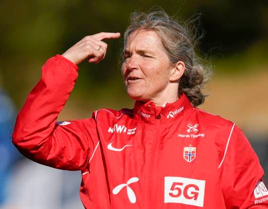 FIFA Fu?ball Frauen WM 2023, Nationalteam Norwegen Training VM i fotball for kvinner 2023 i Australia og New Zealand. Auckland, New Zealand 20230728. Norges trener Hege Riise under trening pa Seddon Field i Auckland, New Zealand, under VM i fotball for kvinner 2023 i Australia og New Zealand. Foto: Lise Aserud NTB Auckland New Zealand EDITORIAL USE ONLY. RESTRICTED USE FOR BETTING COMPANIES Ref:_SPOAF4fD0h9SNk.jpg  Copyright: xLisexAserudx xNTBx