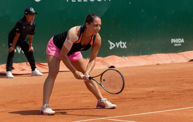 28 07 2023, Lausanne, Tennis Club Stade Lausanne, Ladies Open Lausanne Elina Avanesyan Elisabetta Cocciaretto, Elisabetta Cocciaretto Lausanne Tennis Club Stade Lausanne Vaud Switzerland  Copyright: xJustPictures.ch MayaxCretegnyx