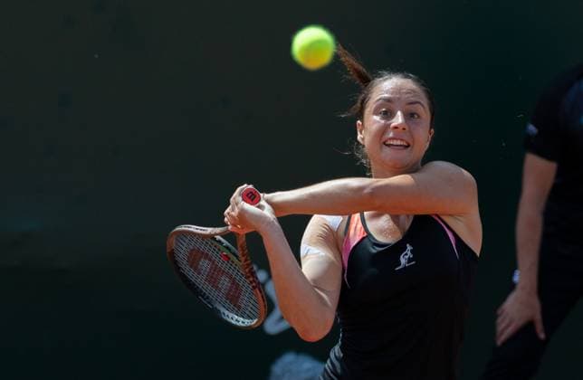 28 07 2023, Lausanne, Tennis Club Stade Lausanne, Ladies Open Lausanne Elina Avanesyan Elisabetta Cocciaretto, Elisabetta Cocciaretto playing the ball Lausanne Tennis Club Stade Lausanne Vaud Switzerland  Copyright: xJustPictures.ch MayaxCretegnyx