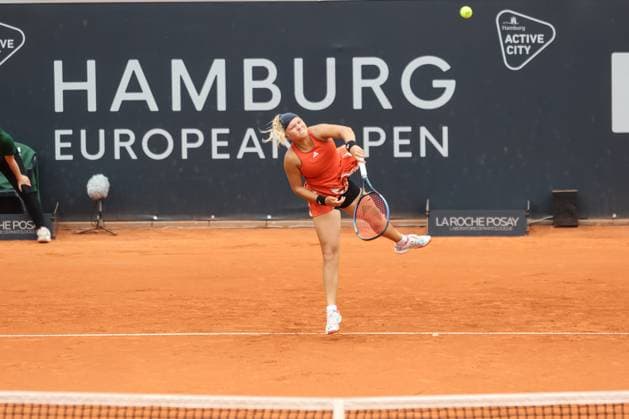 Tennis European Open 2023, Semifinals, Women, Hamburg, 28 07 2023 Nomam Noha Akugue GER Diana Shnaider RUS Hamburg Germany