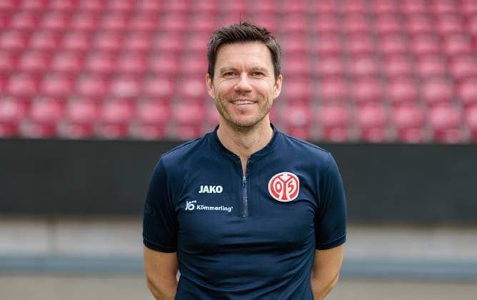 Football Official Portrait 1 FSVMainz 05, 1 FSV Mainz 05, Bundesliga Season 2023 2024, PD Dr Stefan Mattyasovszky Doctor ,