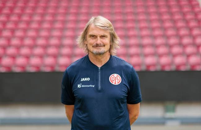 Football Official Portrait 1 FSVMainz 05, 1 FSV Mainz 05, Bundesliga season 2023 2024, Stephan Kuhnert goalkeeper coach ,