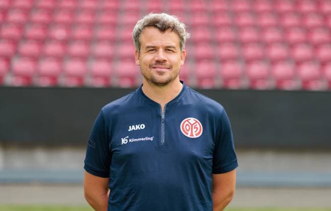 Football Official Portrait 1 FSVMainz 05, 1 FSV Mainz 05, Bundesliga Season 2023 2024, Steffen Tröster Physiotherapist ,