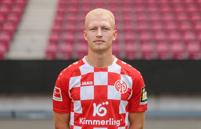 Football Official Portrait 1 FSVMainz 05, 1 FSV Mainz 05, Bundesliga Season 2023 2024, Andreas Hanche Olsen,