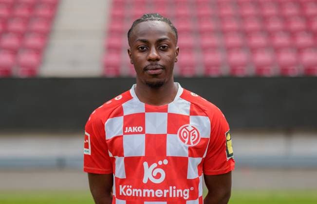 Football Official Portrait 1 FSVMainz 05, 1 FSV Mainz 05, Bundesliga season 2023 2024, Merveille Papela,