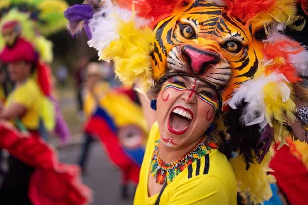 Fans von Kolumbien feiern mit Kostuemen vor dem Stadion, AUS, Deutschland vs Kolumbien, FIFA Frauen Fussball Weltmeisterschaft Australien 2023, 2. Spieltag, Gruppe H, 30.07.2023 AUS, Deutschland vs Kolumbien, FIFA Frauen Fussball Weltmeisterschaft Australien 2023, 2. Spieltag, Gruppe H, 30.07.2023 Sydney *** Colombia fans celebrate with costumes outside stadium, AUS, Germany vs Colombia, FIFA Womens World Cup Australia 2023, Matchday 2, Group H, 30 07 2023 AUS, Germany vs Colombia, FIFA Womens World Cup Australia 2023, Matchday 2, Group H, 30 07 2023 Sydney Copyright: xEibner-Pressefoto Memmlerx EP_MMR