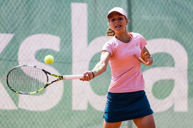 DTB internationals Ladies Open 2023 by Wilson, 31 07 2023, 24 boso Ladies Open Hechingen, Category AA 1 Round Qualification Sign In Doubles Gwendolyn Fedel GER vs Nina Radovanovic FRA Gwendolyn Fedel GER DTB internationals Ladies Open 2023 by Wilson Hechingen Copyright: xEibner-Pressefoto RogerxBuerkex EP_EER