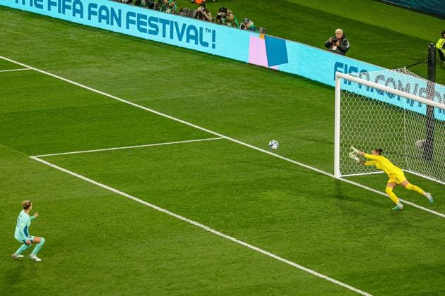 Canada v Australia Women 2023 FIFA Women™s World Cup 31 07 2023. Goal 0-4 Steph Catley (7) of Australia scores from the penalty spot during the 2023 FIFA Women™s World Cup match between Canada Women and Australia Women at Melbourne Rectangular Stadium, Melbourne, Australia on 31 July 2023. Editorial use only , Copyright: xNigelxKeenex PSI-17738-0050