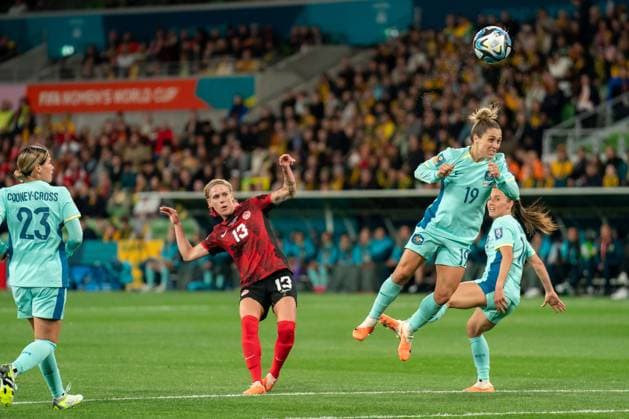 Melbourne, Australia, July 31st 2023: Sophie Schmidt (13 Canada) takes a shot during the 2023 FIFA Womens World Cup Group B football match between Canada and Australia at Melbourne Rectangular Stadium (AAMI Park) in Melbourne, Australia. (Noe Llamas SPP) Copyright: xNoexLlamasx xSPPx spp-en-NoLlSp-20230731-NLA06229