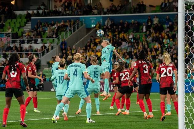 Melbourne, Australia, July 31st 2023: Alanna Kennedy (14 Australia) clears the ball during the 2023 FIFA Womens World Cup Group B football match between Canada and Australia at Melbourne Rectangular Stadium (AAMI Park) in Melbourne, Australia. (Noe Llamas SPP) Copyright: xNoexLlamasx xSPPx spp-en-NoLlSp-20230731-NLA06714