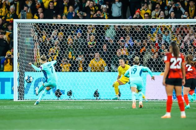 July 31, 2023, Brisbane, Queensland, Australia: MELBOURNE, AUSTRALIA - JULY 31: Steph CATLEY of Australia scores as Australia plays Canada at the FIFA Women s World Cup Australia & New Zealand 2023 at Melbourne Rectangular Stadium on July 31, 2023 Brisbane Australia - ZUMAp121 20230731_zsp_p121_027 Copyright: xChrisxPutnamx
