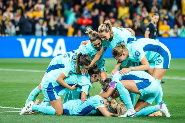 Sport Bilder des Tages July 31, 2023, Brisbane, Queensland, Australia: MELBOURNE, AUSTRALIA - JULY 31: Australia celebrates Mary FOWLER scoring before the goal being disallowed against Canada at the FIFA Women s World Cup Australia & New Zealand 2023 at Melbourne Rectangular Stadium on July 31, 2023 Brisbane Australia - ZUMAp121 20230731_zsp_p121_042 Copyright: xChrisxPutnamx
