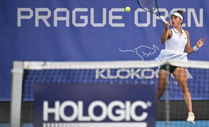 International women s tennis tournament, 1st round, Marie Bouzkova (CZE) vs. Jaqueline Cristian, pictured, (RO), in Prague, Czech Republic, July 31, 2023. (CTKxPhoto MichalxKamaryt) CTKPhotoP2023073105817  CTKPhotoP2023073105817