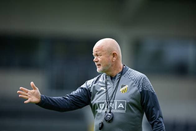 230801 Per Mathias Hogmo, head coach of Häcken during a training session with BK Häcken on August 1, 2023 in Gothenburg Photo Michael Erichsen BILDBYRAN COP 89 MI0514 bbeng football fotball fotboll fotboll häcken soccer training uefa champions league qualification  Copyright: MICHAELxERICHSEN BB230801MI023