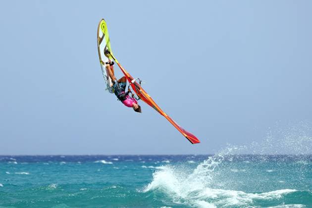 Sport Themen der Woche KW31 Sport Bilder des Tages Fuerteventura Playa de Sotavento PWA Windsurfing Freestyle Grand Slam E-959 Gil Gherardi Marino Fuerteventura Playa de Sotavento PWA Windsurfing Freestyle Grand Slam *** Fuerteventura Playa de Sotavento PWA Windsurfing Freestyle Grand Slam E 959 Gil Gherardi Marino Fuerteventura Playa de Sotavento PWA Windsurfing Freestyle Grand Slam RR