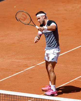 Alex Molcan SVK reacts angry, annoyed, disappointed, crushes his beater, disappointment, emotion Copyright: xJuergenxHasenkopfx