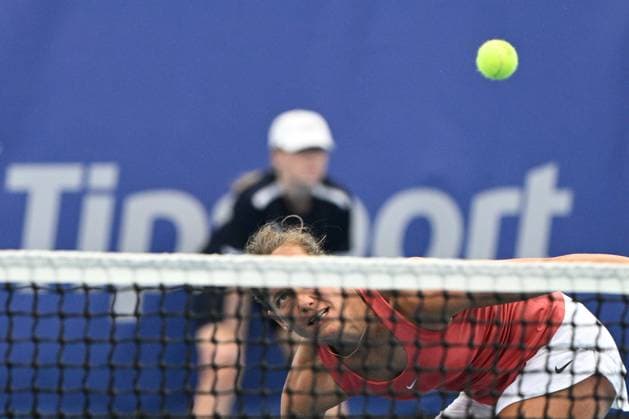 Barbora Strycova of Czech Republic returns a a ball to Ankita Raina of India during the WTA, Tennis Damen Prague Open 2023 tennis tournament, 1st round, on August 2, 2023, in Prague, Czech Republic. (CTKxPhoto MichalxKamaryt) CTKPhotoP2023080205688  CTKPhotoP2023080205688