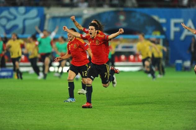 Euro 2008, Quarter Final, Spain vs Italy Spain s David Villa celebrates the victory after the UEFA European Championship, EM, Europameisterschaft 2008, Quarter Final, Spain vs Italy at Ernst-Happel Stadium in Vienna, Austria on June 22, 2008. Spain beat Italy 4-2 on penalties after a 0-0 draw in extra time. Photo by Steeve McMay Cameleon ABACAPRESS.COM Vienna Austria  Copyright: xMcMayxSteve ABACAx 156150_28 McMayxSteve ABACAx 156150_28