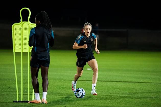 FIFA Womens World Cup 2023 final training Germany before the match against South Korea 02 08 2023 Kathrin Hendrich Germany, 3 on the ball FIFA Womens World Cup 2023 final training Germany before the match against South Korea Brisbane Meaanjin, Perry Park, 02 08 2023 Copyright: xBEAUTIFULxSPORTS Jonesx
