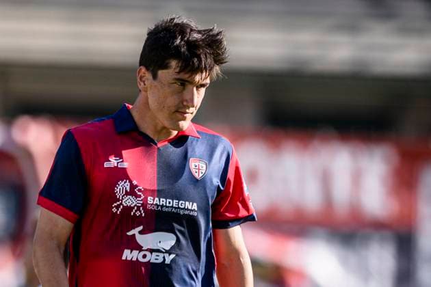 Cagliari Calcio v Como 1907 - Friendly Eldor Shomurodov of Cagliari Calcio looks on during the pre-season friendly football match between Cagliari Calcio and Como 1907. Chatillon Italy Copyright: xNicolòxCampox