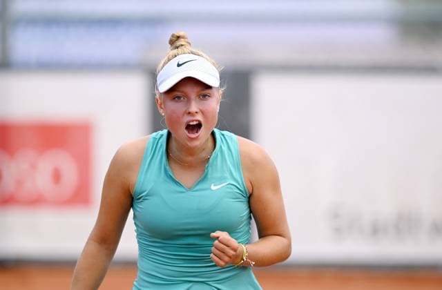 Tennis ITF Tour Ladies Open Hechingen 2023 03 08 2023 Brenda Fruhvirtova CZE cheers