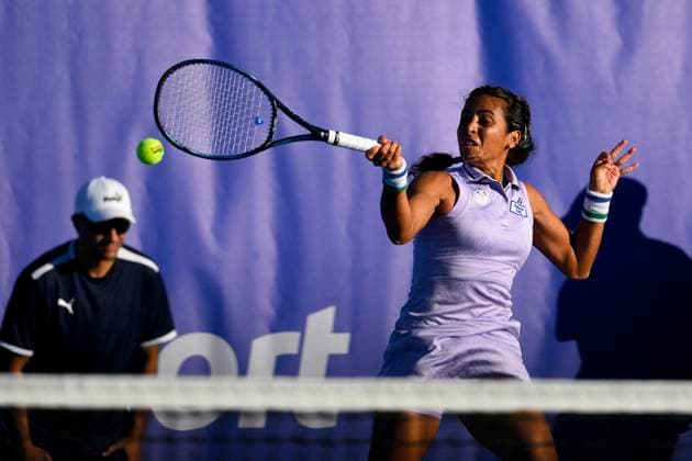 Ankita Raina (India) in action against Linda Noskova (Czech Republic) during the WTA, Tennis Damen Prague Open 2023 tennis tournament, 2nd round, on August 3, 2023, in Prague, Czech Republic. (CTKxPhoto OndrejxDeml) CTKPhotoP2023080307097  CTKPhotoP2023080307097