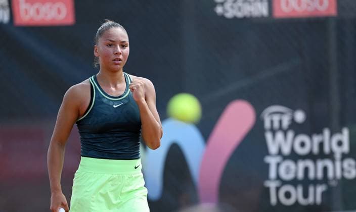 Tennis ITF Tour Ladies Open Hechingen 2023 03 08 2023 Sofia Costoulas BEL cheers