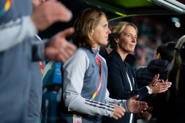 Martina Voss Tecklenburg Germany, national coach applauds, next to her Britta Carlson Germany, co-coach , AUS, South Korea vs Germany, FIFA Womens World Cup Australia 2023, Matchday 3, Group H, 03 08 2023 AUS, South Korea vs Germany, FIFA Womens World Cup Australia 2023, Matchday 3, Group H, 03 08 2023 Brisbane Copyright: xEibner-Pressefoto Memmlerx EP_MMR
