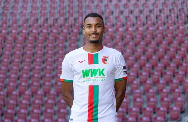 Maurice Malone FC Augsburg 1 BL, portrait date 2023 2024