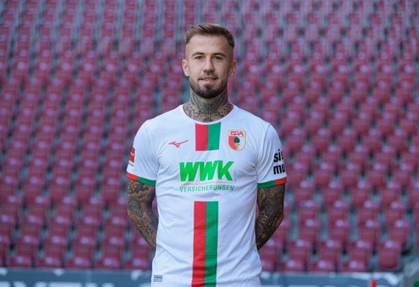 Niklas Dorsch FC Augsburg 1 BL, portrait date 2023 2024