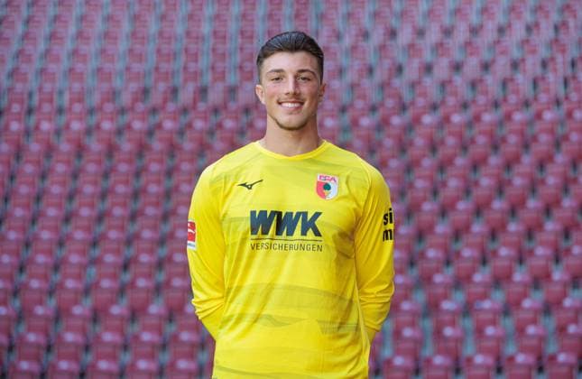 Marcel Lubik FC Augsburg 1 BL, portrait date 2023 2024