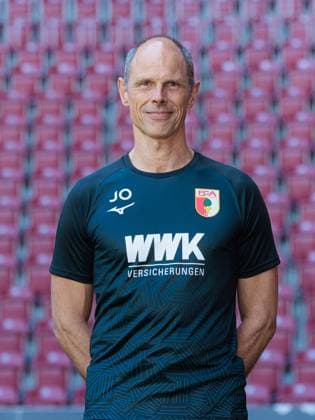 Dr Jens Ulrich Otto FC Augsburg 1 BL, portrait date 2023 2024