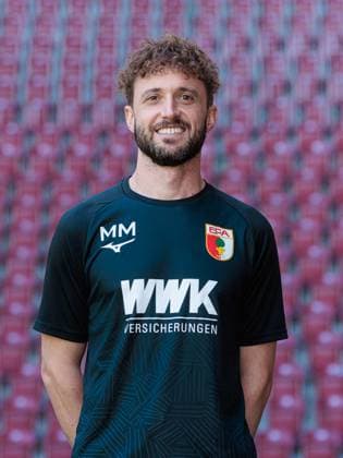 Martin Miller FC Augsburg 1 BL, portrait date 2023 2024