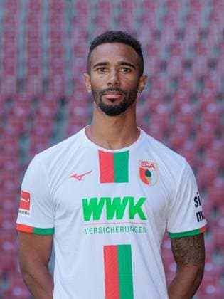 Noah Sarenren Bazee FC Augsburg 1 BL, portrait date 2023 2024