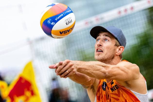 04 08 2023, Donauinsel, Vienna, AUT, CEV, Beach Volleyball European Championships 2023, Men, Round of 16, in picture Steven van de Velde NED Steven van de Velde of the Netherlands during the round of 16 match of CEV Beach Volleyball European Championships at the Donauinsel in Vienna, Austria on 2023 08 04 Expa Wien  EP_sro