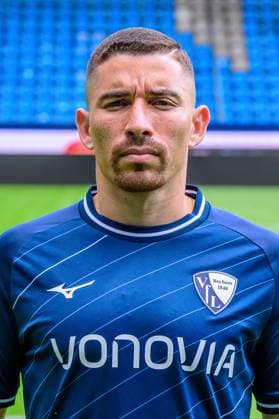 Danilo Soares VfL Bochum 1 BL, portrait date 2023 2024 Bochum Vonovia Ruhrstadion North Rhine Westphalia Germany Team2