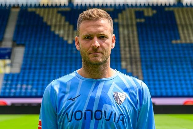 Michael Esser VfL Bochum 1 BL, portrait date 2023 2024 Bochum Vonovia Ruhrstadion North Rhine Westphalia Germany Team2