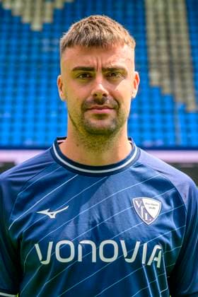 Philipp Foerster VfL Bochum 1 BL, portrait date 2023 2024 Bochum Vonovia Ruhrstadion North Rhine Westphalia Germany Team2