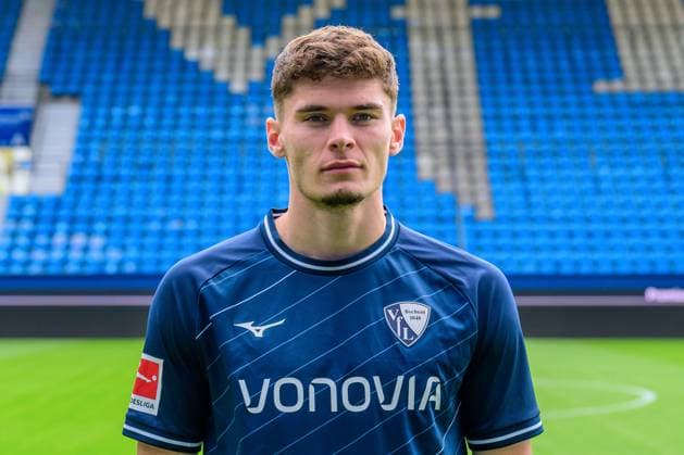 Moritz Broschinski VfL Bochum 1 BL, portrait date 2023 2024 Bochum Vonovia Ruhrstadion North Rhine Westphalia Germany Team2