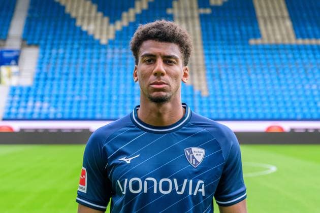Bernardo VfL Bochum 1 BL, portrait date 2023 2024 Bochum Vonovia Ruhrstadion North Rhine Westphalia Germany Team2