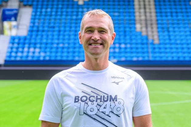Andreas Pahl stuff keeper VfL Bochum VfL Bochum 1 BL, porträttermin 2023 2024 Bochum Vonovia Ruhrstadion North Rhine Westphalia Germany Team2