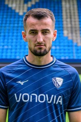 Erhan Masovic VfL Bochum 1 BL, portrait date 2023 2024 Bochum Vonovia Ruhrstadion North Rhine Westphalia Germany Team2