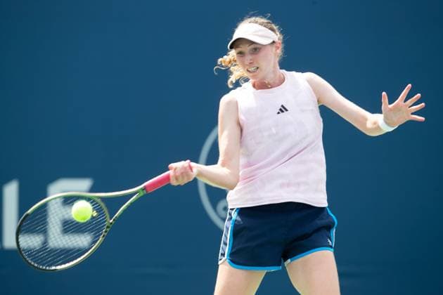 August 05, 2023: Cristina Bucsa of Spain hits a forehand during the WTA, Tennis Damen National Bank Open qualifying round match at IGA Stadium in Montreal, Quebec. CSM Montreal Canada - ZUMAc04_ 20230805_zma_c04_011 Copyright: xDanielxLeax